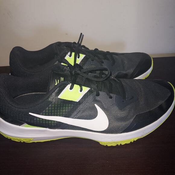 Nike Men's Training Sneakers 13M Lace Up Varsity Compete TR 3 Dark Gray Volt - Picture 4 of 16